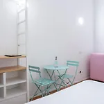 New! Lovely & Friendly In Center C Appartement