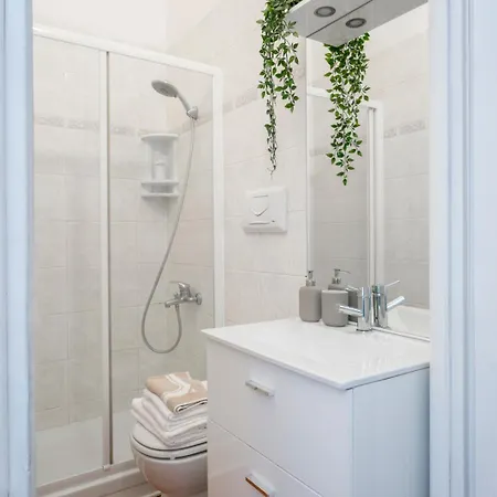 New! Lovely & Friendly In Center C Lägenhet Milano