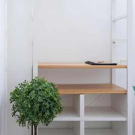 New! Lovely & Friendly In Center C Apartmán Milán