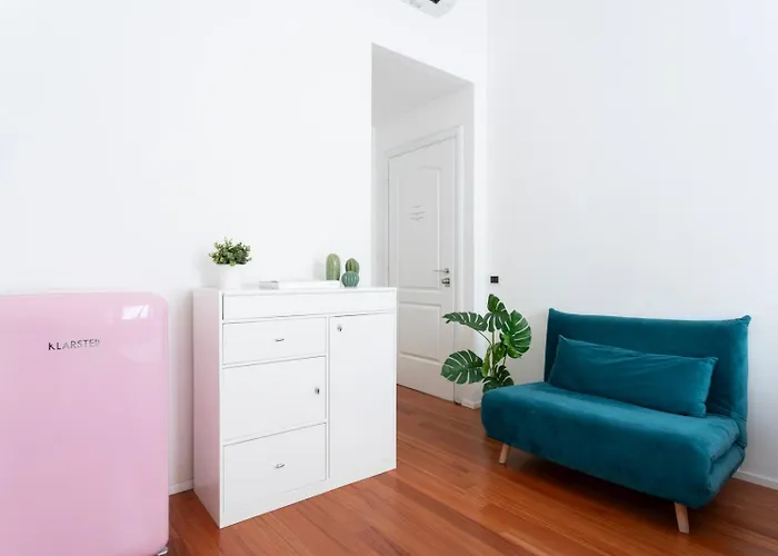 New! Lovely & Friendly In Center C Apartmán *